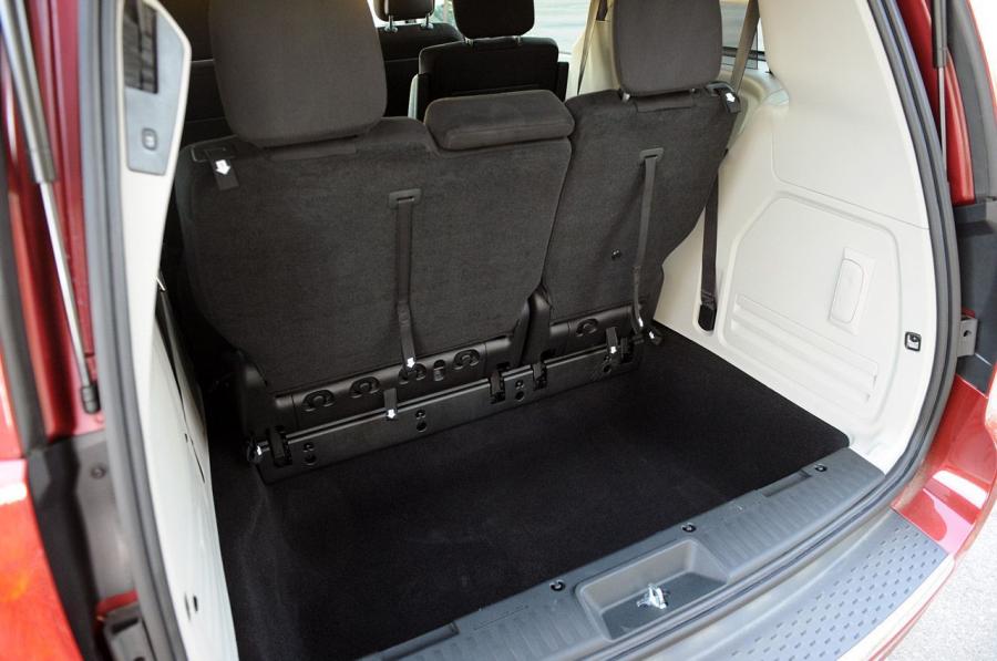  Dodge Grand Caravan 2011 года  (фото 8 из 83)